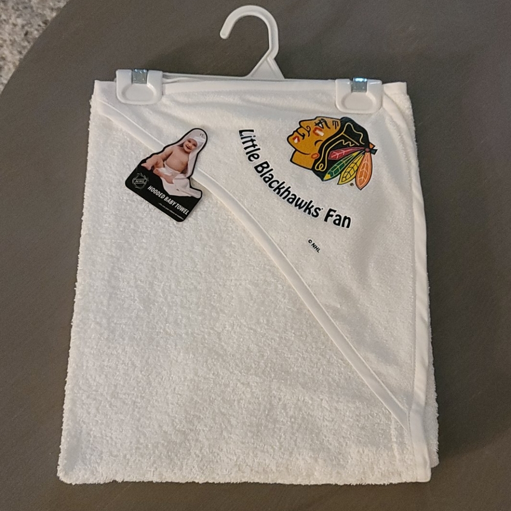 Blackhawks Hooded Baby Towel